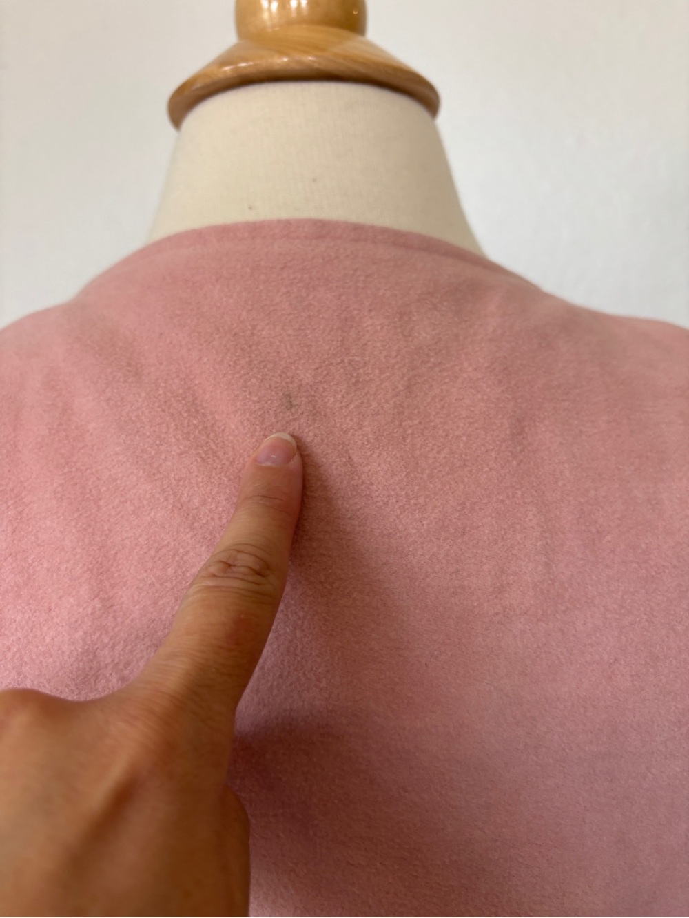 Vintage 70s Pastel Pink Faux Suede Vest - Picture 4 of 7
